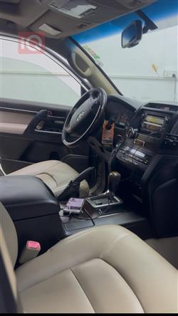 تويوتا لاندكروزر